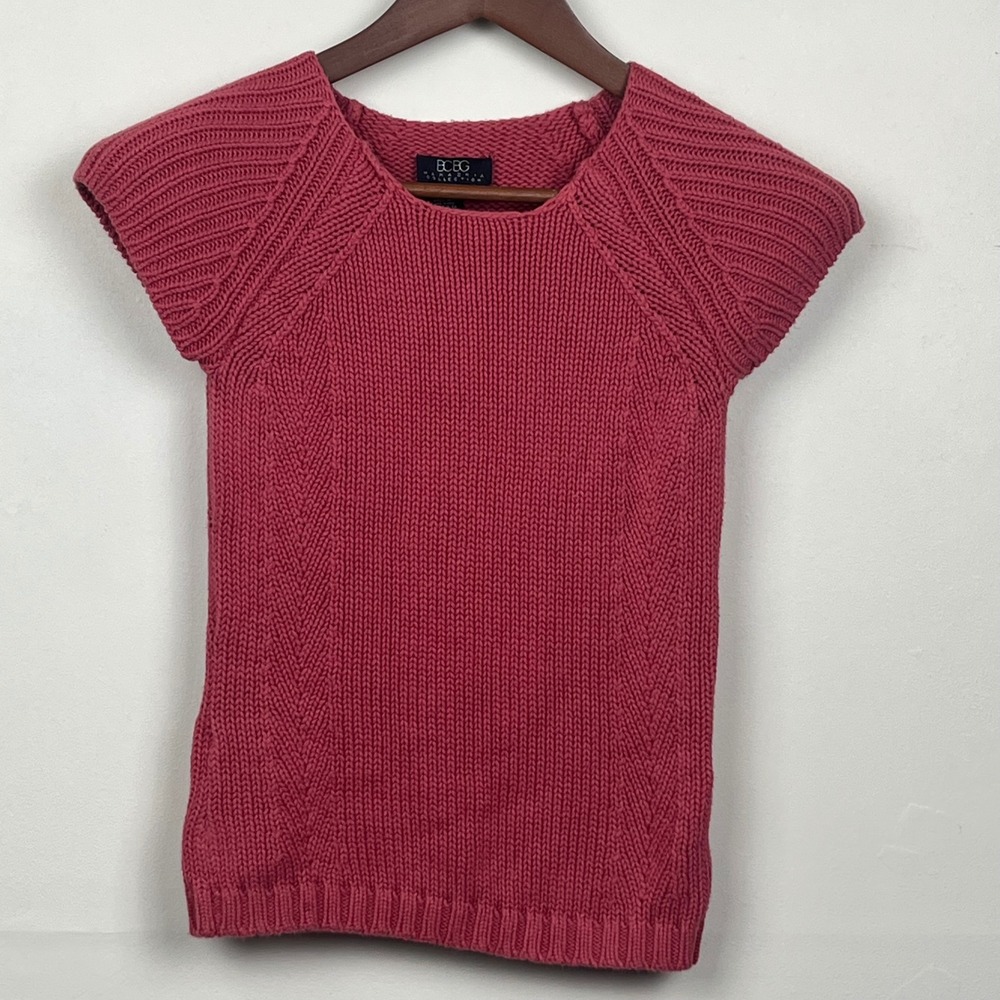 BCBGMaxAzria Short-Sleeve Scoop Neck Knit Sweater in Rose
